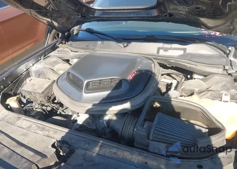 2016 Dodge Challenger 392 Hemi Scat Pack Shaker z USA, uszkodzony, nr VIN 2C3CDZFJ7GH299857